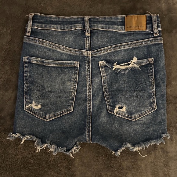 American Eagle Outfitters Blue Jean Shorts Distressed Style - Picture 3 of 3